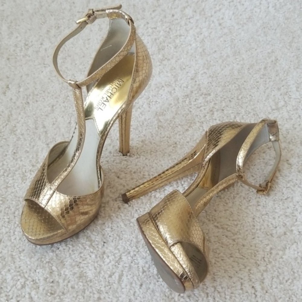 NWT Michael Kors Brenna platform